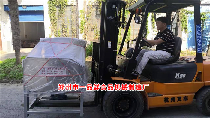 多功能面食設(shè)備生產(chǎn)線(xiàn)8